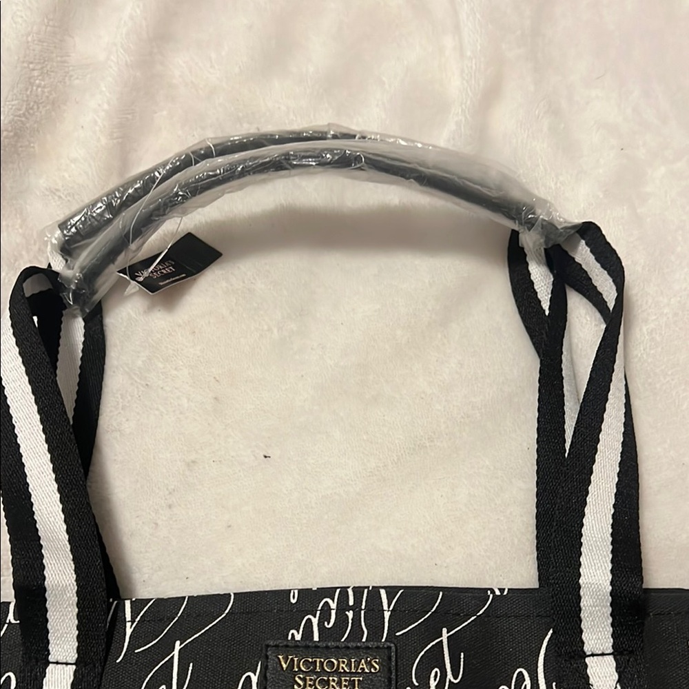 Victoria's Secret Scripted Black and‎ White Tote - Picture 2 of 4